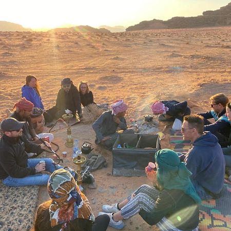 Wadi Rum Mundo Camp Akaba Eksteriør bilde